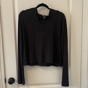 Athleta Black Ribbed V-Neck Long Sleeve hoodie